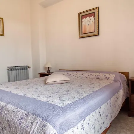 Bonetti Apartment *